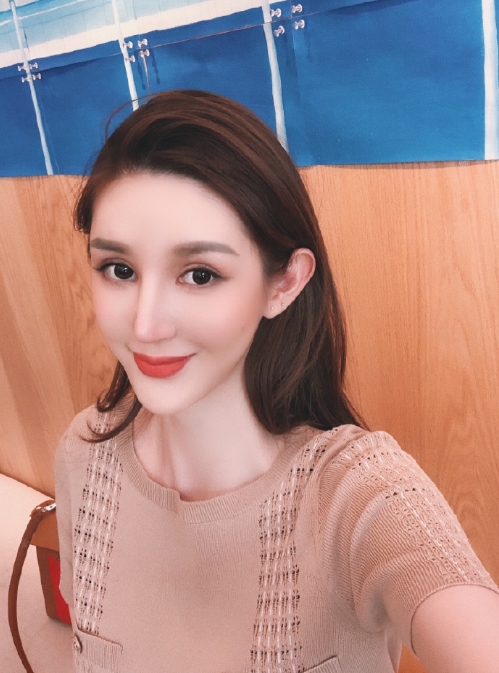 张婉婷的第一张照片--厦门王婆说媒