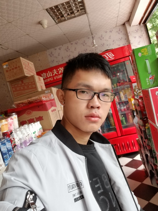 柒年的第一张照片--厦门王婆说媒