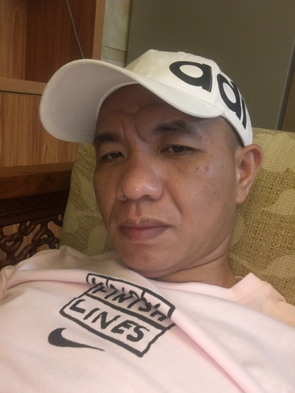 坚持到底的第一张照片--厦门王婆说媒