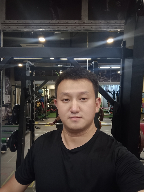 吴痕的第二张照片--厦门王婆说媒