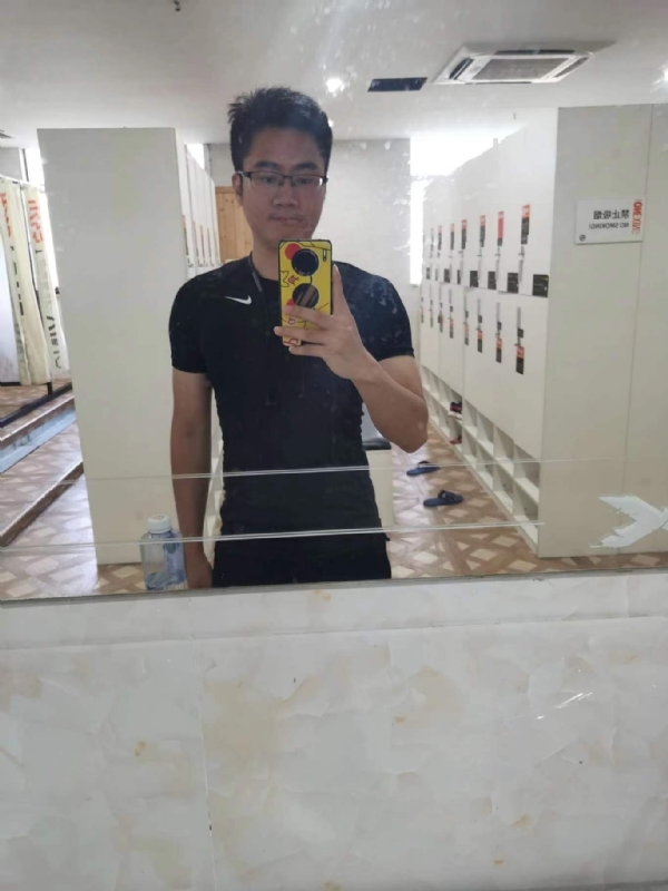习惯发呆的第一张照片--厦门王婆说媒