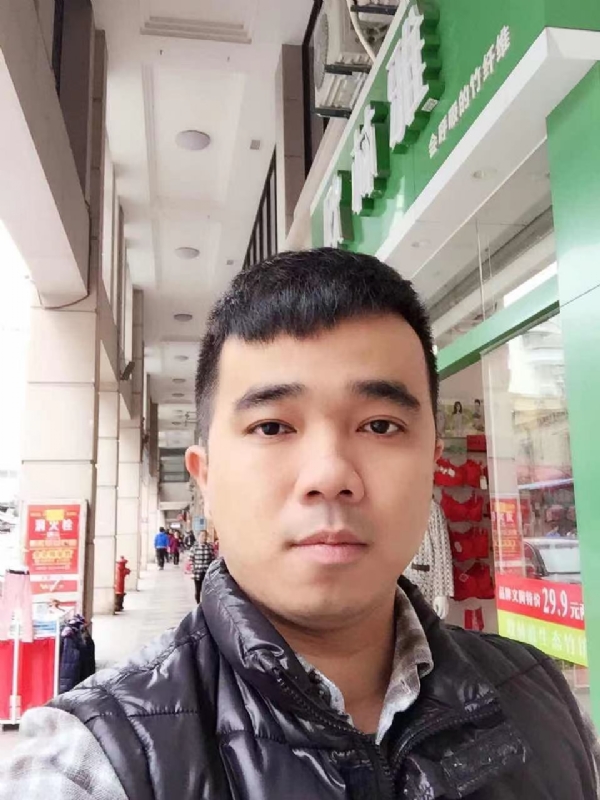 小小怪兽的第一张照片--厦门王婆说媒