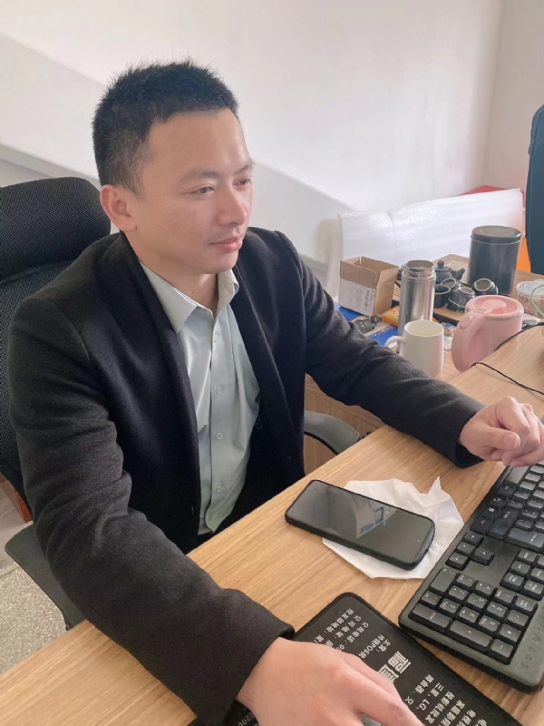 落叶知秋的第一张照片--厦门王婆说媒