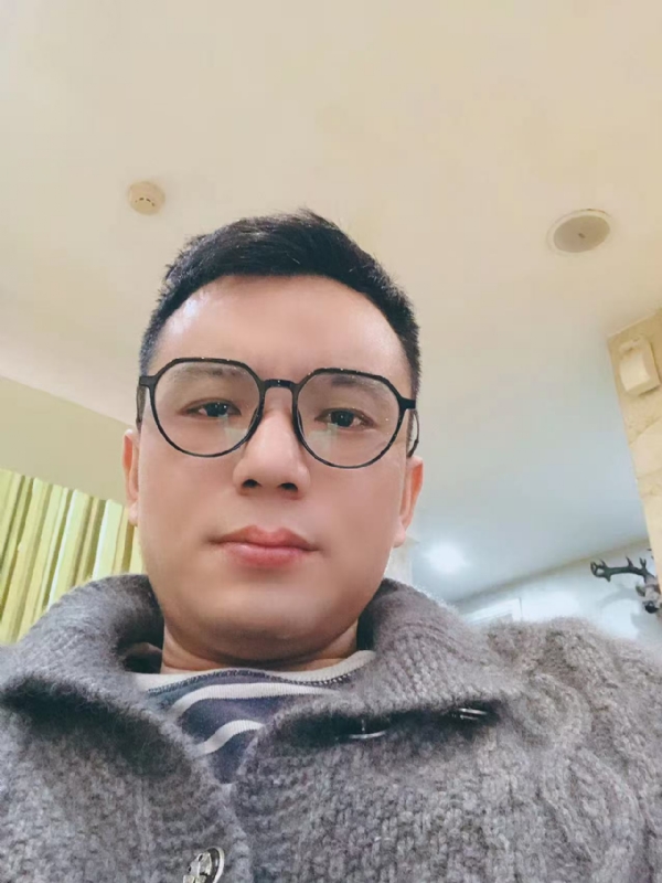 失神的第一张照片--厦门王婆说媒